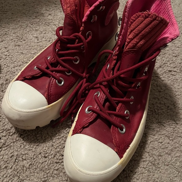 Converse Chuck Taylor All Star Lugged Winter High Leather (Size 6 US Women) - Picture 2 of 10